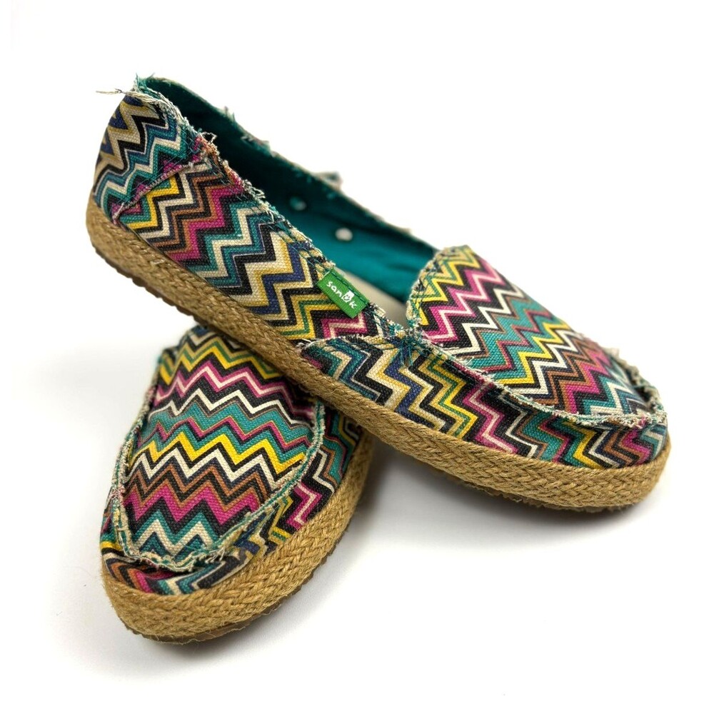 Sanuk Funky Fiona Chevron Slip On Shoes Natural Bright Zig Zag Frayed Women's 7